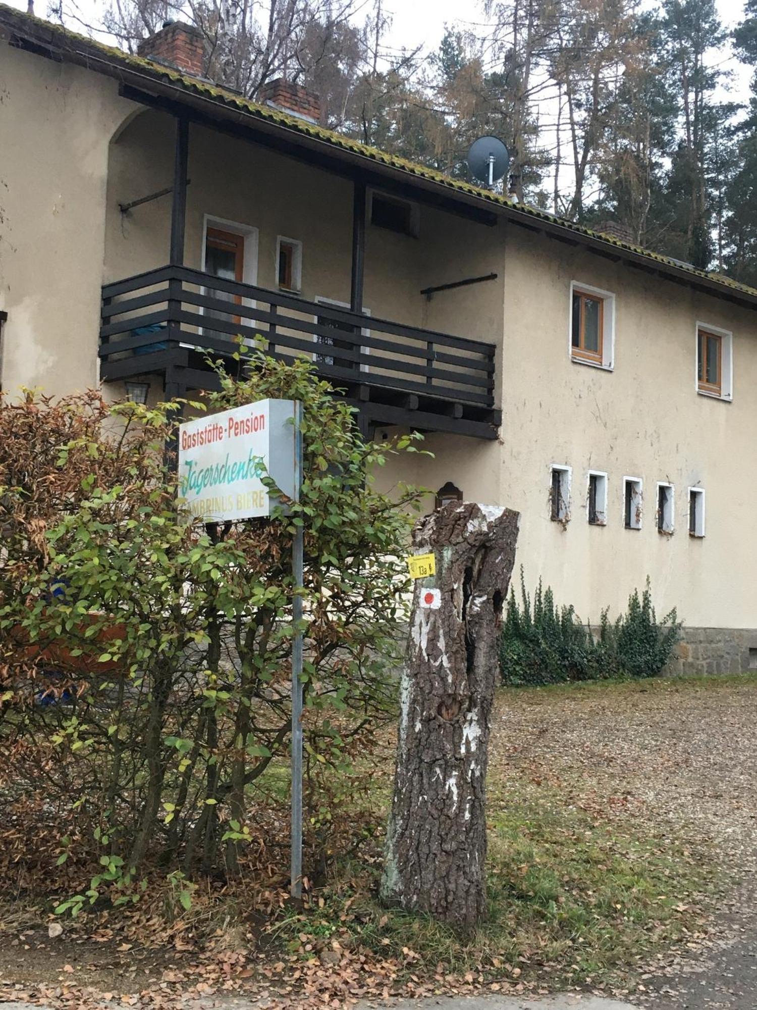 Pension Jaegerschenke Luhe-Wildenau Exterior photo